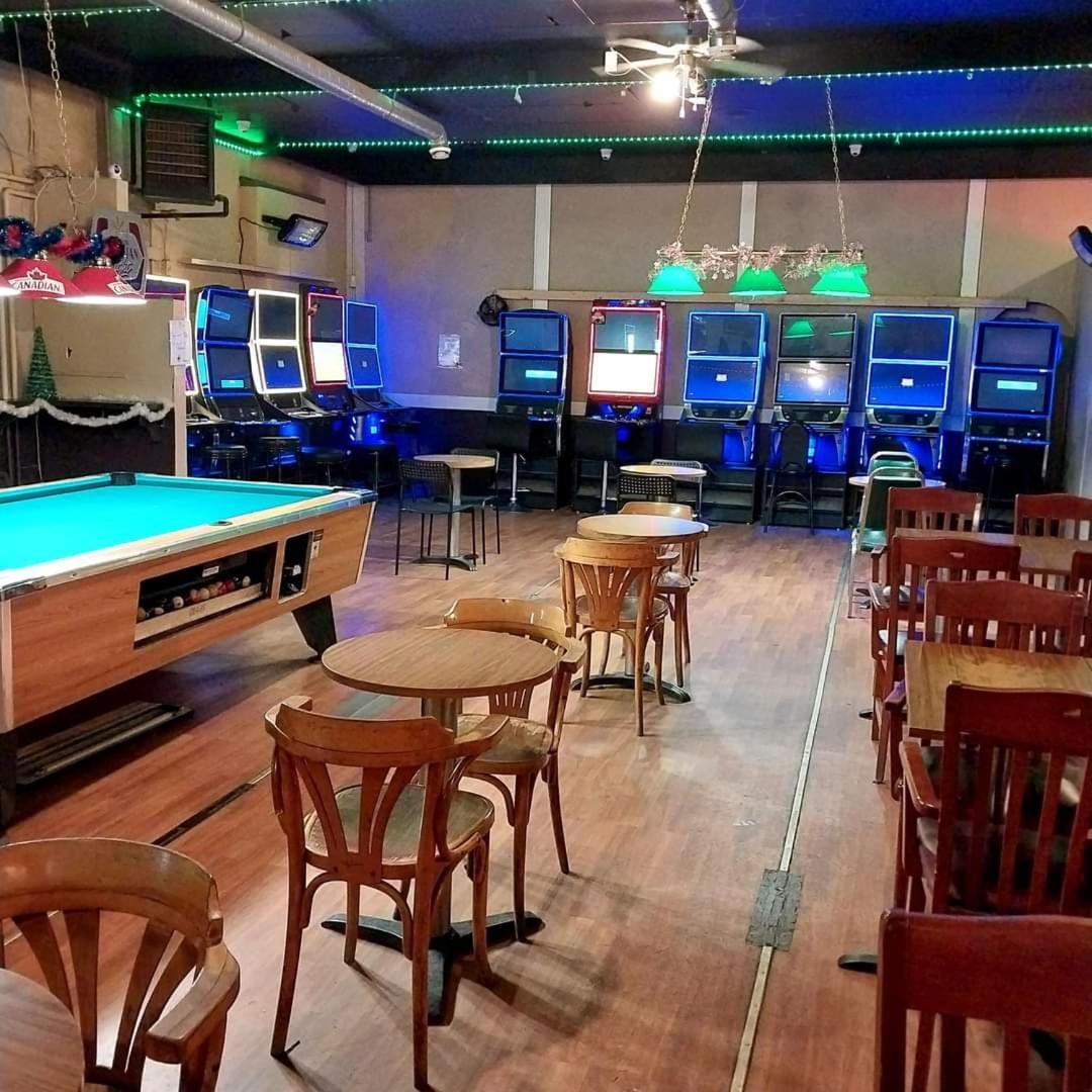 Rosthern Hotel Extérieur photo