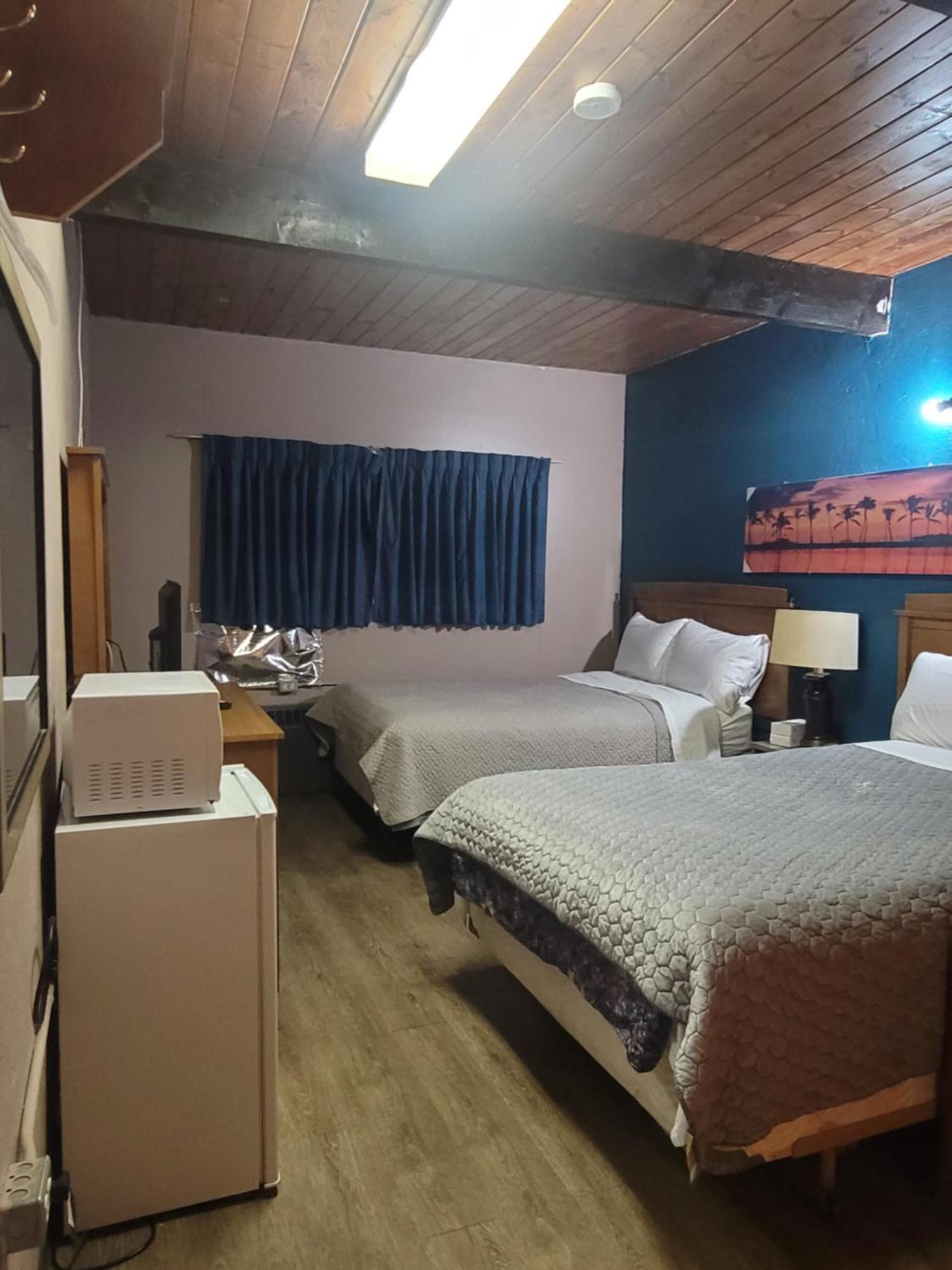 Rosthern Hotel Extérieur photo